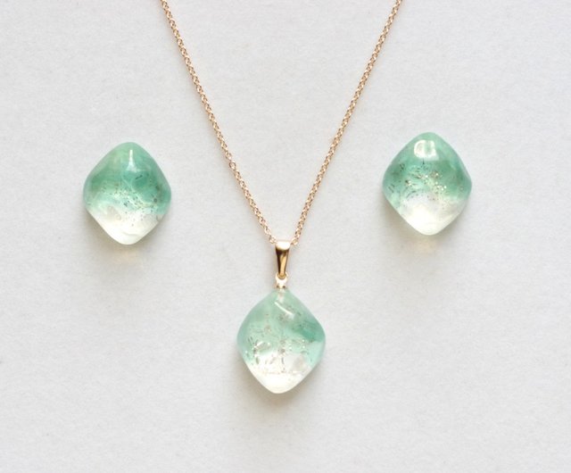 青山葵/レジンピアス20点 青山葵様専用/レジンピアス20点-ファッション通販店舗