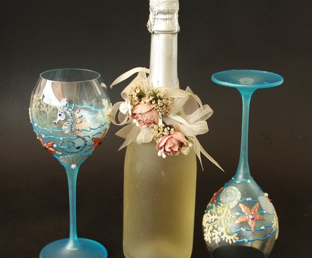 Single Wine Glass Hand Painted, Ocean Bottom Design - Shop NeA Glass Bar  Glasses & Drinkware - Pinkoi