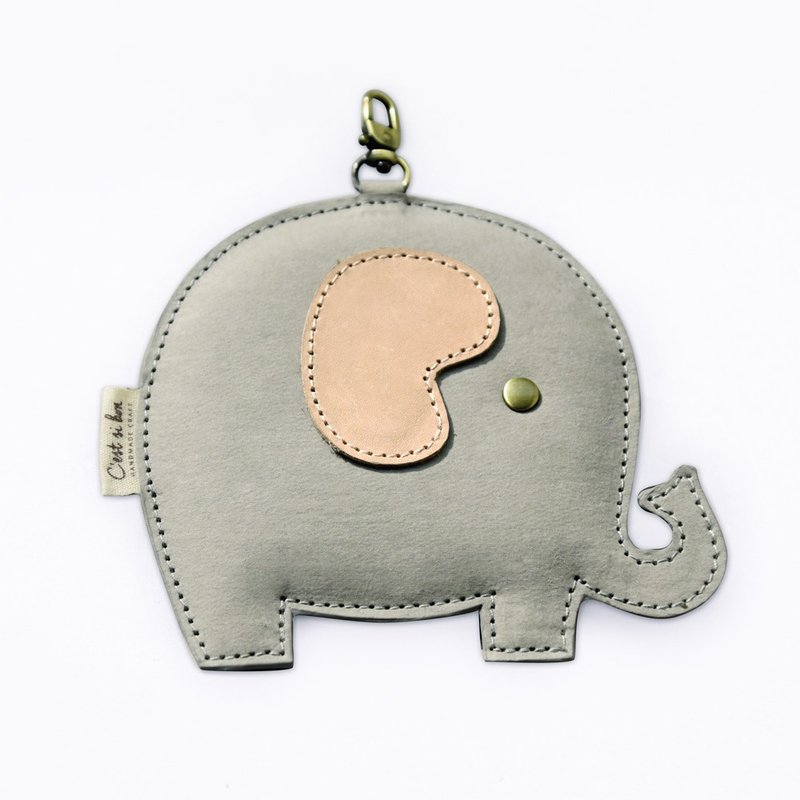 【Leather Paper Series】Gift-giving Washed Kraft Paper Charm/Key Ring/Card Holder-Little Gray Elephant - Coin Purses - Other Materials Gray