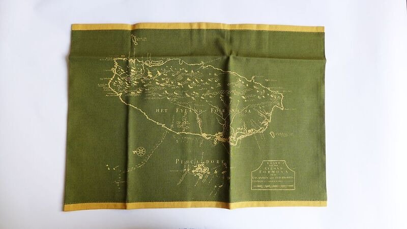 Map cloth placemat, green, - Place Mats & Dining Décor - Other Materials Green