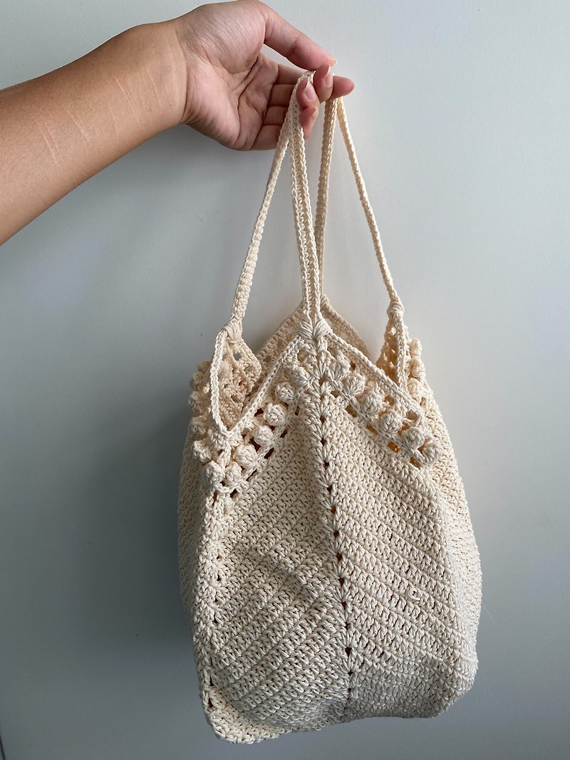 ผ้าฝ้าย/ผ้าลินิน กระเป๋าถือ ขาว - Popcorn crochet bag, crochet bag, knit bag, pattern corchet, tote bAg, beach bag