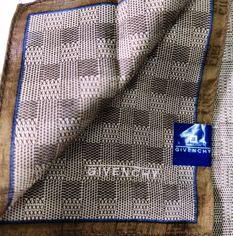 Givenchy Vintage Handkerchief Pocket Square Gift for Him 20 x 19 inches - 手帕 - 棉．麻 卡其色
