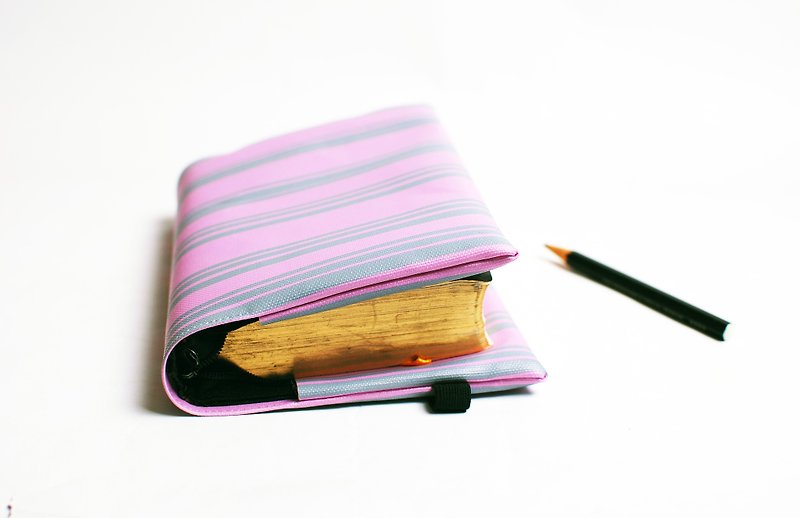 Stripe。Customed book cover - Book Covers - Waterproof Material Pink