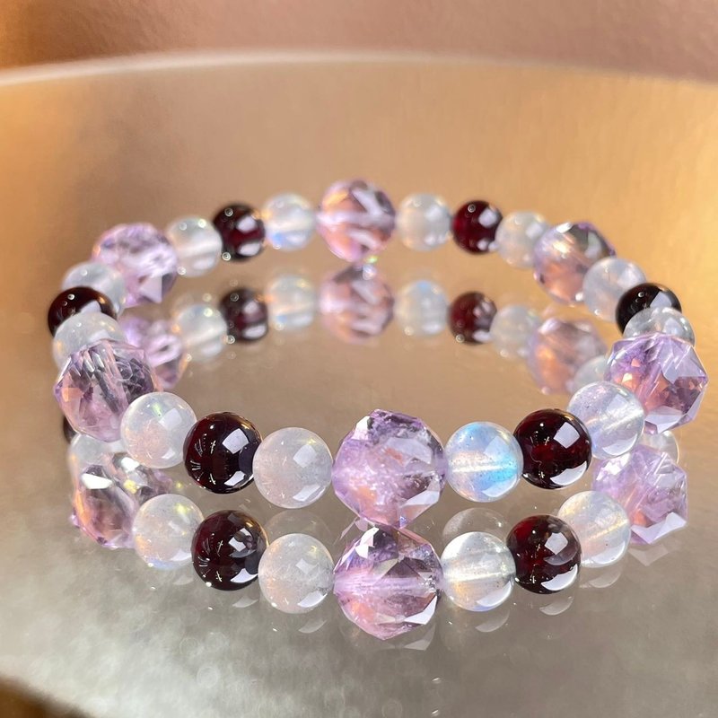 Garnet Amethyst Moon Stone Natural Energy Handmade Gift Made in Japan Direct Mail Crystal Bracelet - Bracelets - Crystal Purple