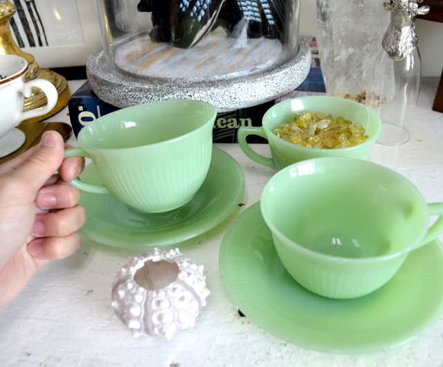 Fire king jadeite retro vintage green dishes 