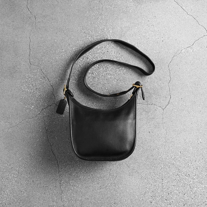 Coach Vintage Bag - Messenger Bags & Sling Bags - Genuine Leather Black