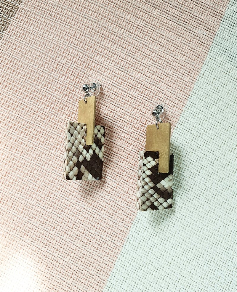 Solar Earrings - Earrings & Clip-ons - Genuine Leather 