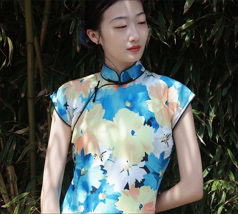 [Xiahua] Retro style replica of the Republic of China, cotton silk, ancient style, slim sleeveless cheongsam - Qipao - Cotton & Hemp Blue