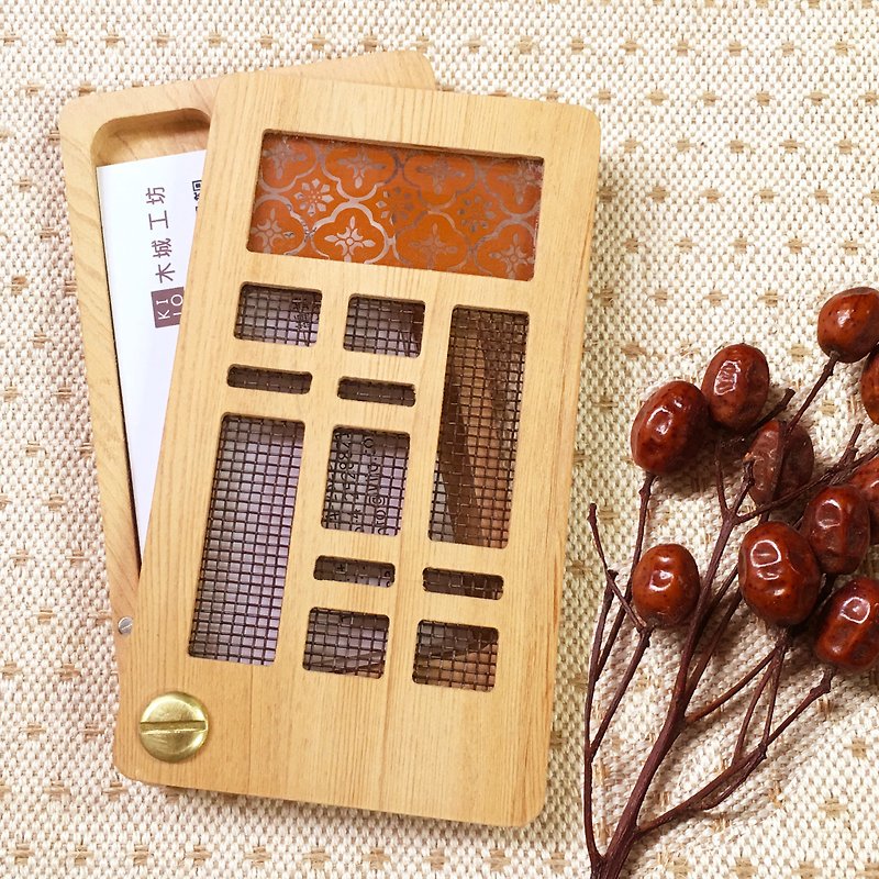 Log wood business card case - window frame - ที่เก็บนามบัตร - ไม้ สีนำ้ตาล