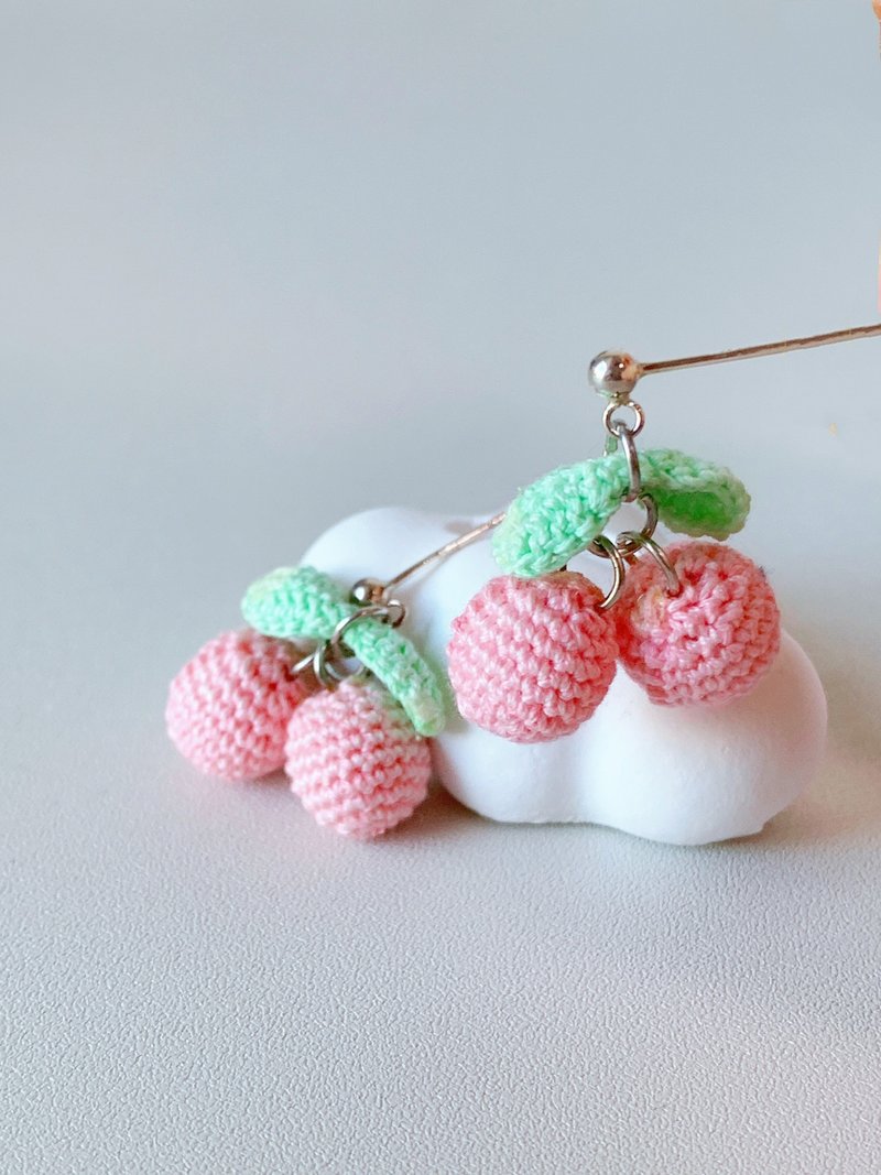 手作微鈎編織水果系列 - 櫻桃 - 耳環/耳夾/耳骨夾 - 繡線 多色