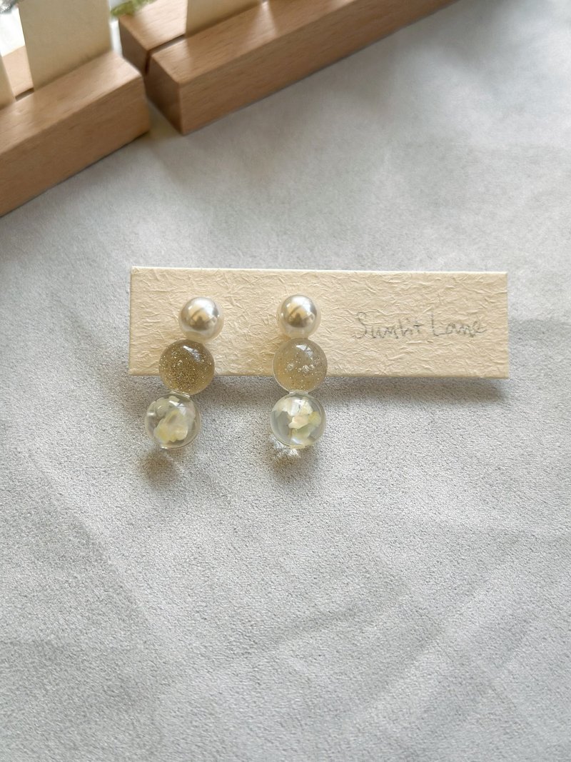 three circles - Earrings & Clip-ons - Other Materials Transparent