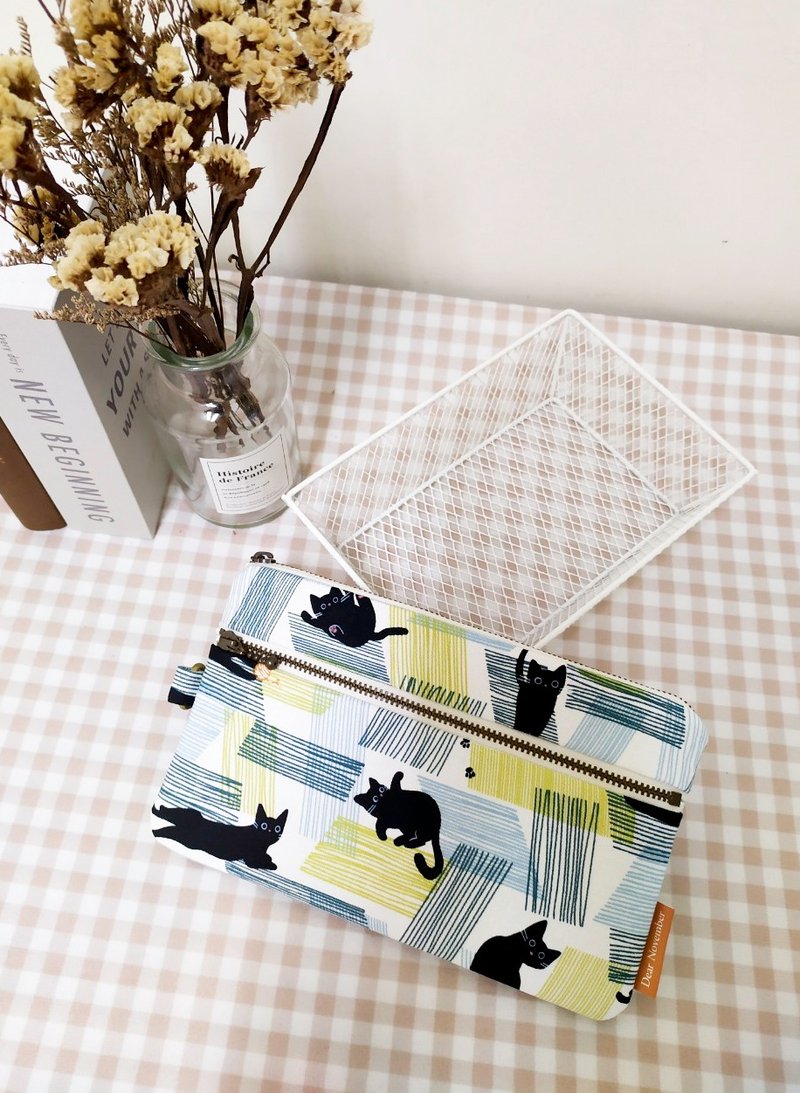 Light-picking series coin purse/universal bag/zipper storage bag/cute black cat style/pre-order now - Wallets - Cotton & Hemp Blue