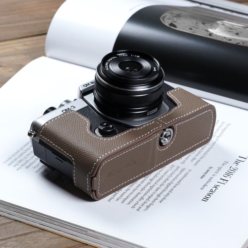 対応機種：Olympus OM System OM-3用、掌紋レザーカメラベース