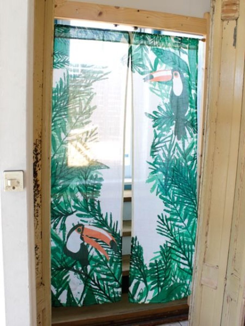 【Pre-order】 read tropical rainforest big mouth bird door curtain ✱ (green) - Items for Display - Cotton & Hemp Multicolor