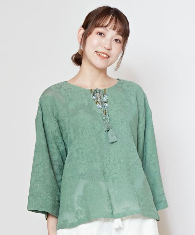 【熱門預購】精緻蔓藤花紋刺繡棉質通透蕾絲上衣(3色)ILL-5113 - 女上衣/長袖上衣 - 棉．麻 