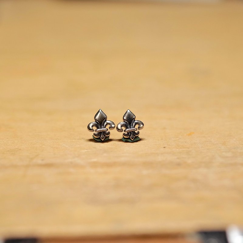 New Heart Metalworking House -Handmade-925 Silver Earrings - Earrings & Clip-ons - Sterling Silver Silver