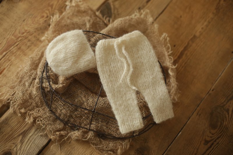 Set newborn panties and knit alpaca baby bonnet, newborn photo props outfit - 嬰兒手鍊/飾品 - 羊毛 綠色