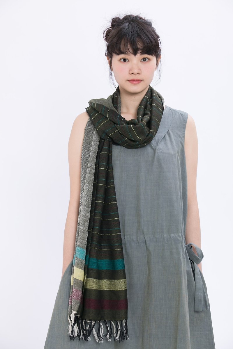 Early Spring Cry Wool Scarf-Mountain Green Ladder-Fair Trade - Scarves - Wool Black
