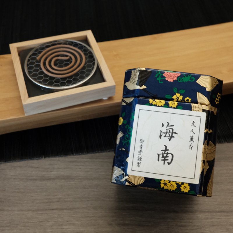 Literary Hainan mini incense coil - น้ำหอม - ไม้ 