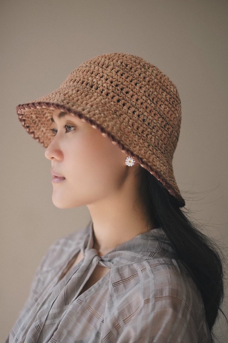 Cozy Crochet Hat - หมวก - ผ้าฝ้าย/ผ้าลินิน สีนำ้ตาล