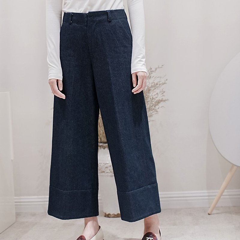 Strongly recommended vintage denim blue Indigo heavy tannins washed denim high waist wide leg pants loose straight jeans upper body is awesome Fan Tata family is most proud of the pants version | Fan Tata independent design Women - Women's Pants - Cotton & Hemp Blue