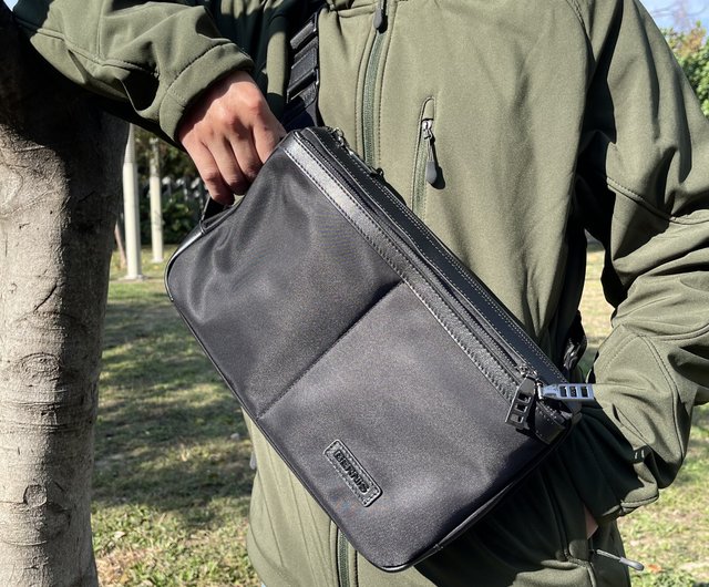 Chrome mxd discount link sling bag