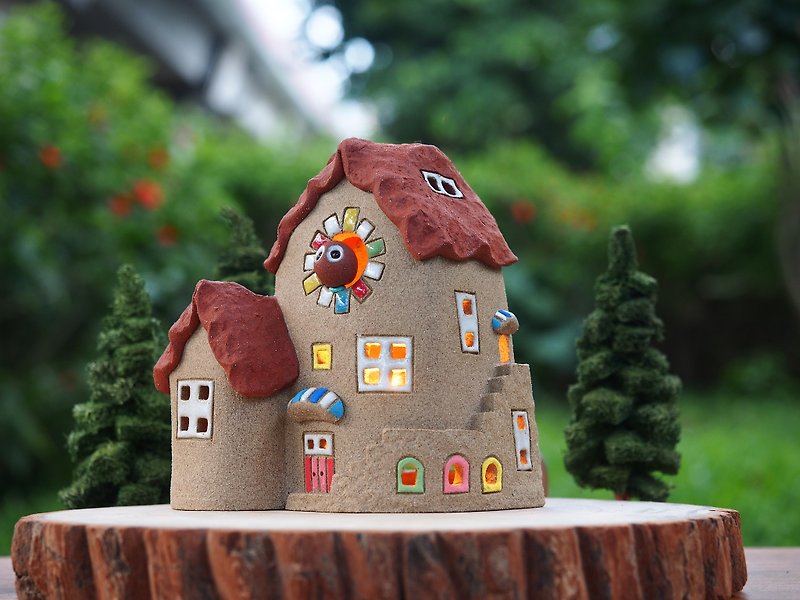 Lamp House Tao hand made cute home without wood accessories and handmade tree - โคมไฟ - ดินเผา สีเหลือง