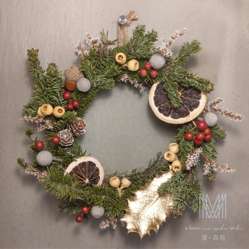 Diffuse Christmas wreath with dry flowers - ช่อดอกไม้แห้ง - พืช/ดอกไม้ สีเขียว