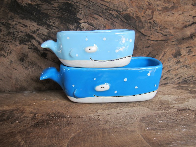 Little whale ceramic Plant Pots, Set of two - 植栽/盆栽 - 陶 藍色