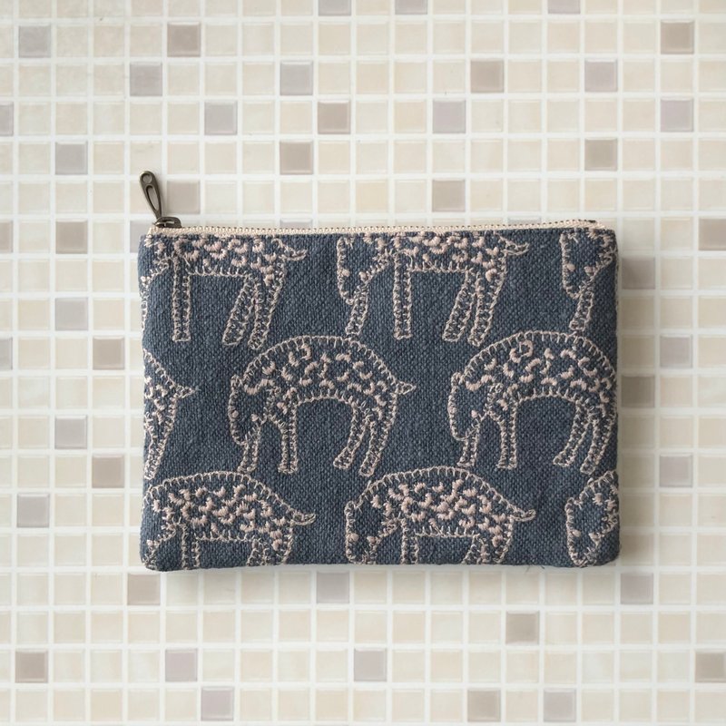 mina perhonen count handmade sheep print flat pouch - Toiletry Bags & Pouches - Cotton & Hemp Gray