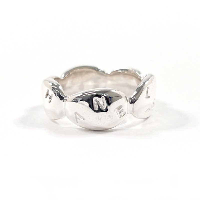 【日本直送 中古美品】13号 シャネル CHANEL リング・指輪 ロゴ シルバー925 ヴィンテージ アクセサリー 新品仕上げ済み 希少 - 戒指 - 純銀 銀色