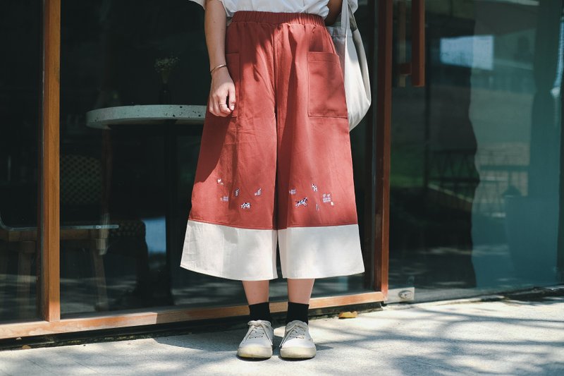 Two Tone Culottes : Thai Tea-Cream - กางเกงขายาว - ผ้าฝ้าย/ผ้าลินิน สีแดง