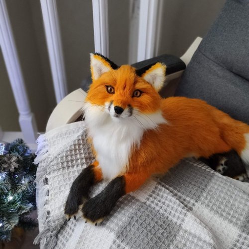 リアルなぬいぐるみレッドフォックス - ショップ MoonFoxToys