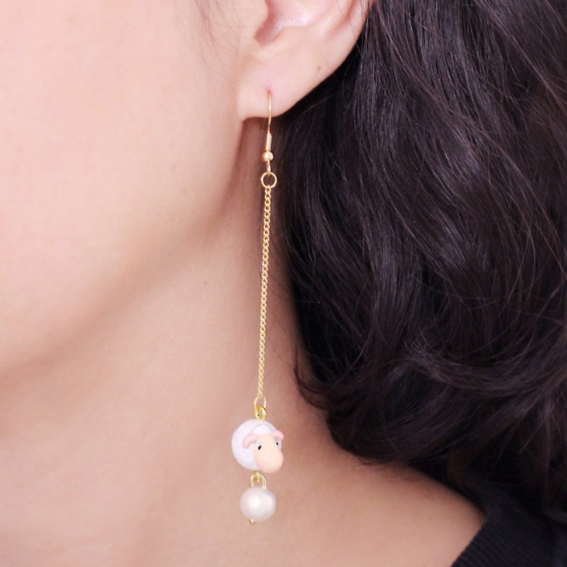 Sheep 18K gold-gliding dangle earrings / clip on earrings - Earrings & Clip-ons - Pottery White