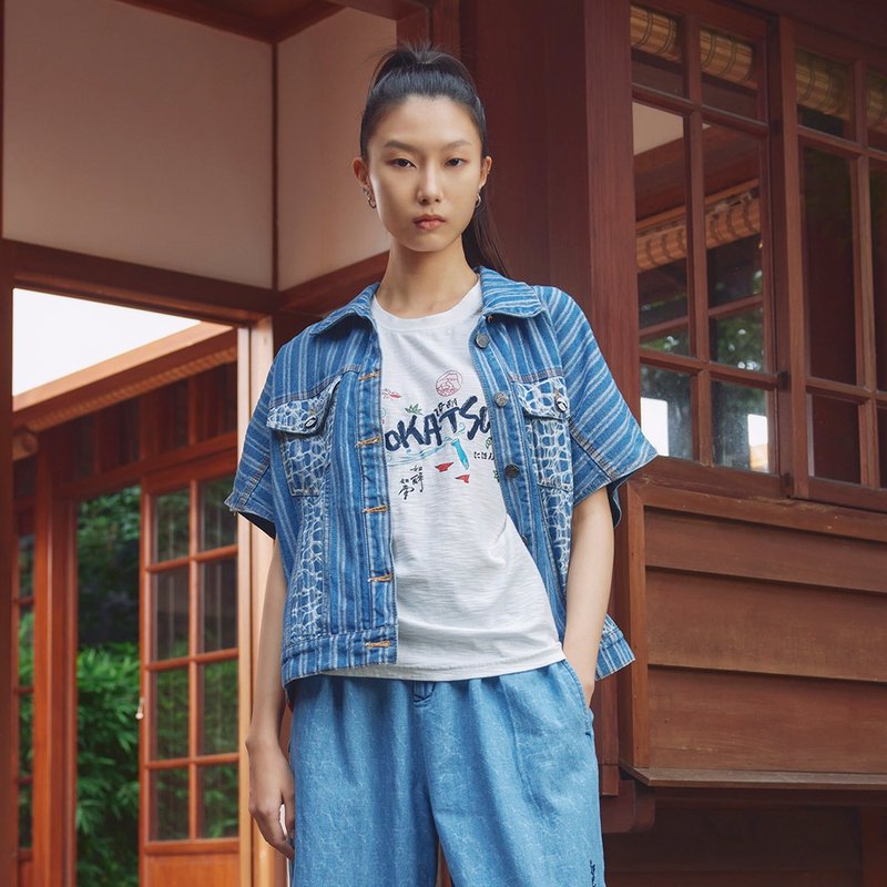 江戶勝 日系 女裝 寬版落肩牛仔背心(漂淺藍) #上衣#背心 - 背心/無袖上衣 - 棉．麻 藍色
