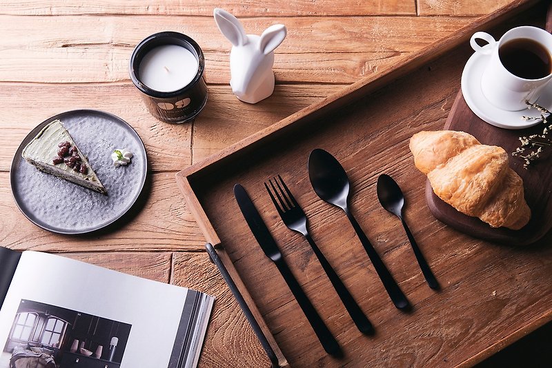 [Portuguese HERDMAR Centennial Cutlery Gift Box] Oslo Four-piece Set-Matte Black - Cutlery & Flatware - Other Metals Black