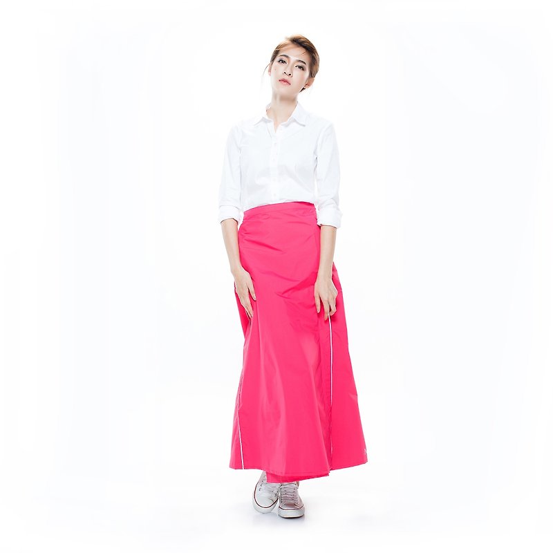 【MORR】Rainsk Multi-use skirt - Rose - Umbrellas & Rain Gear - Waterproof Material Red