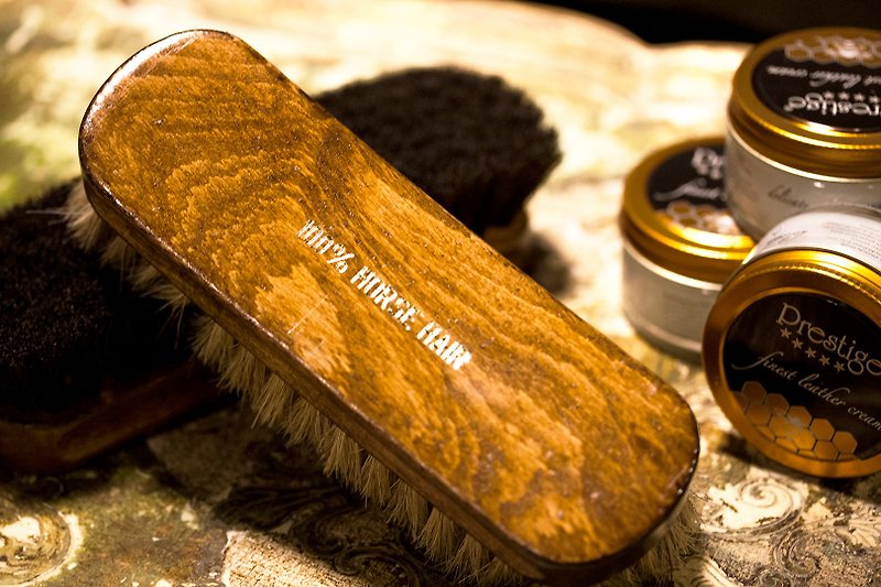 ITA BOTTEGA【Made in Italy】100% Horse Hair Shoe Brush - Insoles & Accessories - Wood Brown