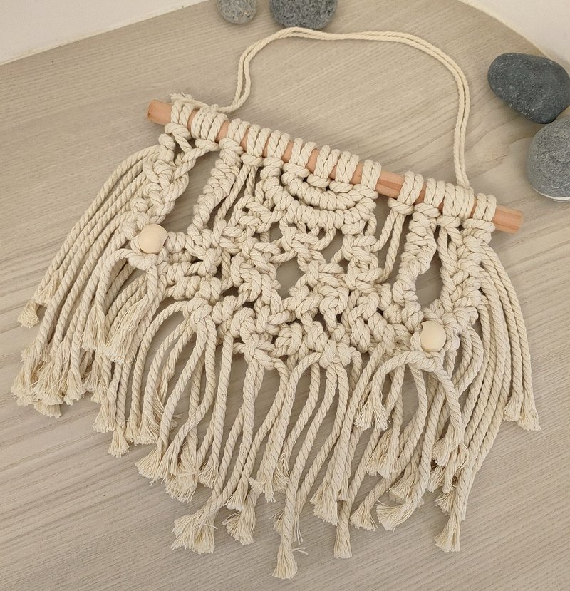 【純白雋永】macrame編織 掛飾 牆飾 吊飾  婚禮  畢業禮物 - 壁貼/牆壁裝飾 - 棉．麻 