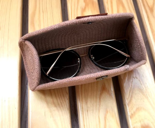 Wood Sun Glasses Holder, Eyeglass Holder