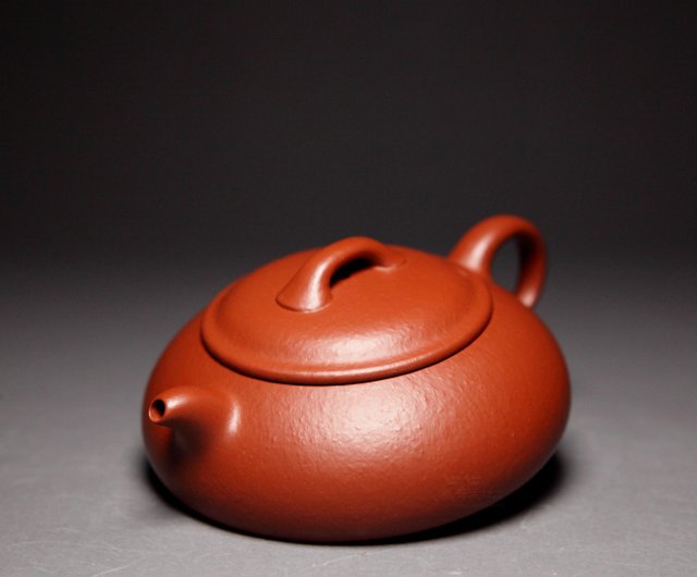 朱泥大紅袍ティーポット 無塵】龍山堂 伝統手作り 黄龍山朱泥大紅袍 130cc - ショップ 延