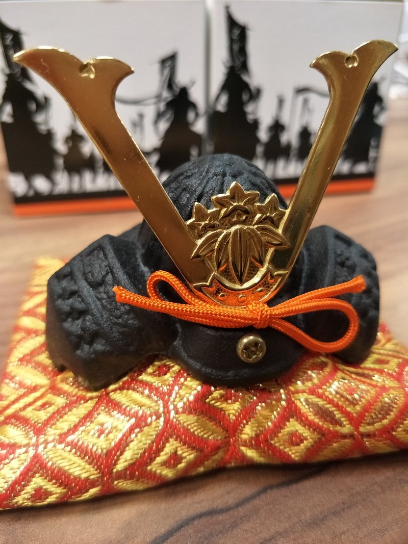 日本武將迷你頭盔(附墊子) 【織田信長】【徳川家康】【源義經】 - 裝飾/擺設  - 鋁合金 多色