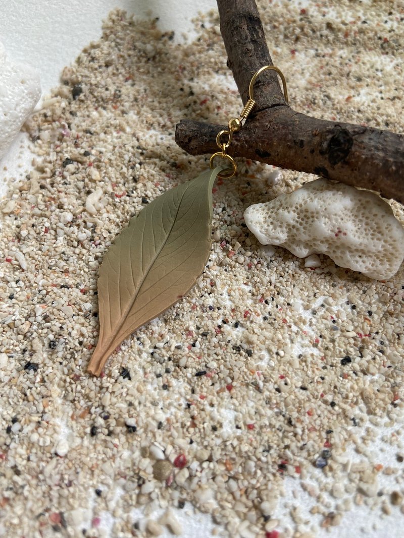 秋冬 手作耳環耳夾 - 耳環/耳夾/耳骨夾 - 其他材質 