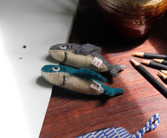 羊毛フェルトキーホルダー/シャークジョーズ - ショップ