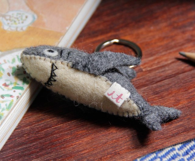 羊毛フェルトキーホルダー/シャークジョーズ - ショップ