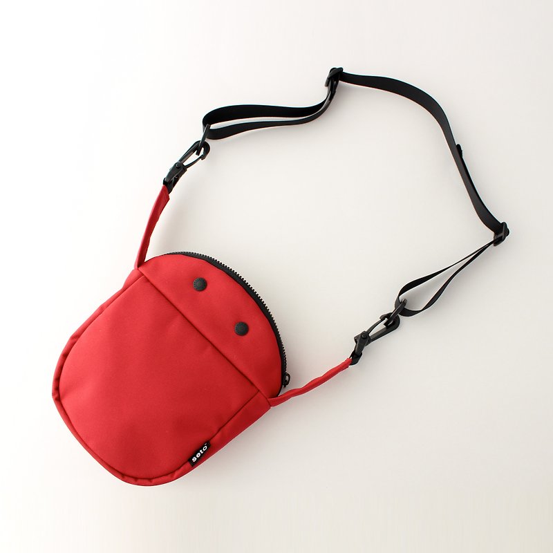 seto / creature bag / thick /  Small / Taiko-sagari / Red - กระเป๋าแมสเซนเจอร์ - เส้นใยสังเคราะห์ สีแดง