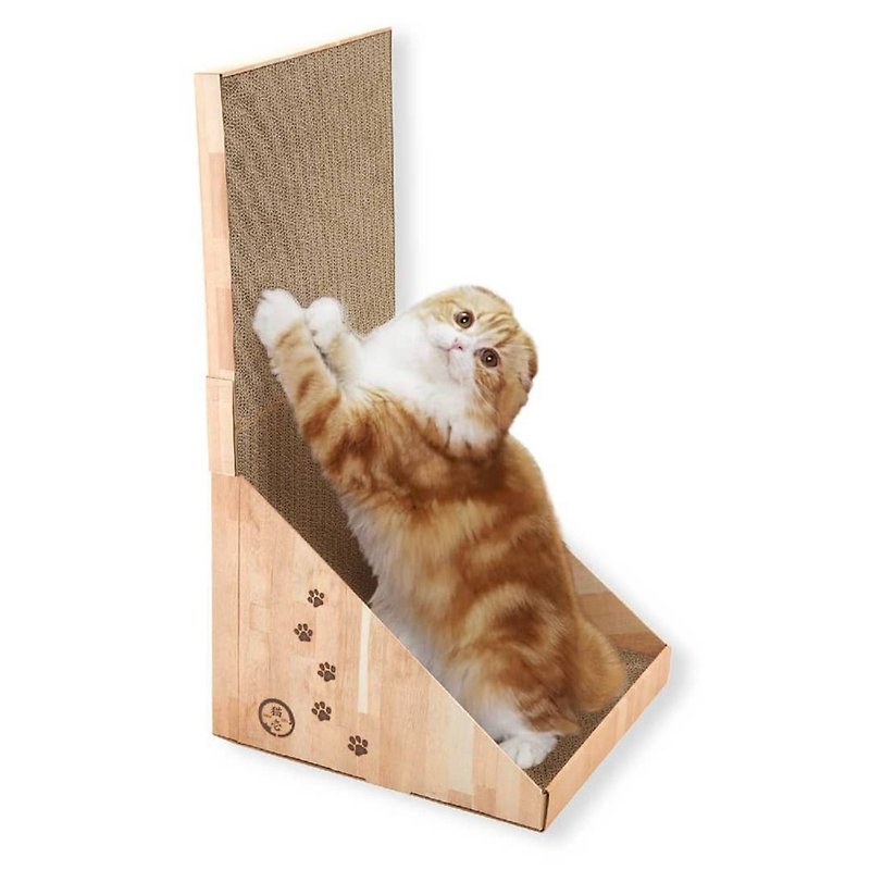 Cat catching a building - Scratchers & Cat Furniture - Paper 