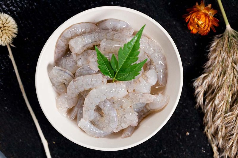 Qiujia Brothers White Shrimp 150g - อื่นๆ - อาหารสด สีเงิน