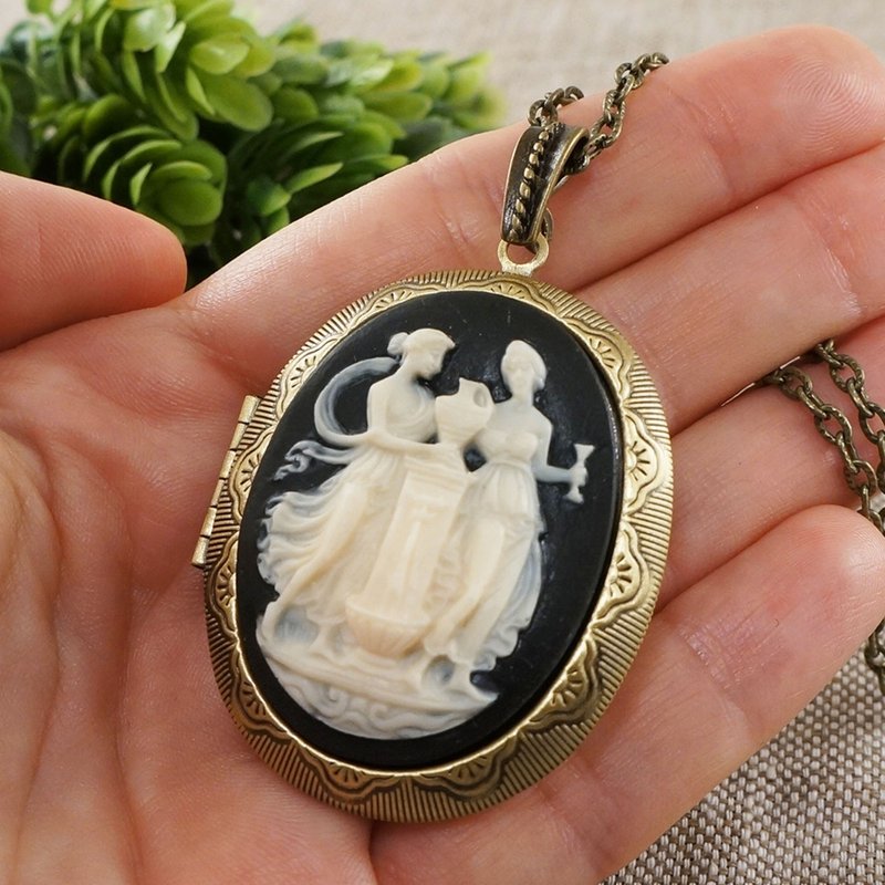 Greek Nymphs Girls Cameo Photo Locket Ivory Black Pendant Necklace Jewelry Gift - Necklaces - Other Materials Black