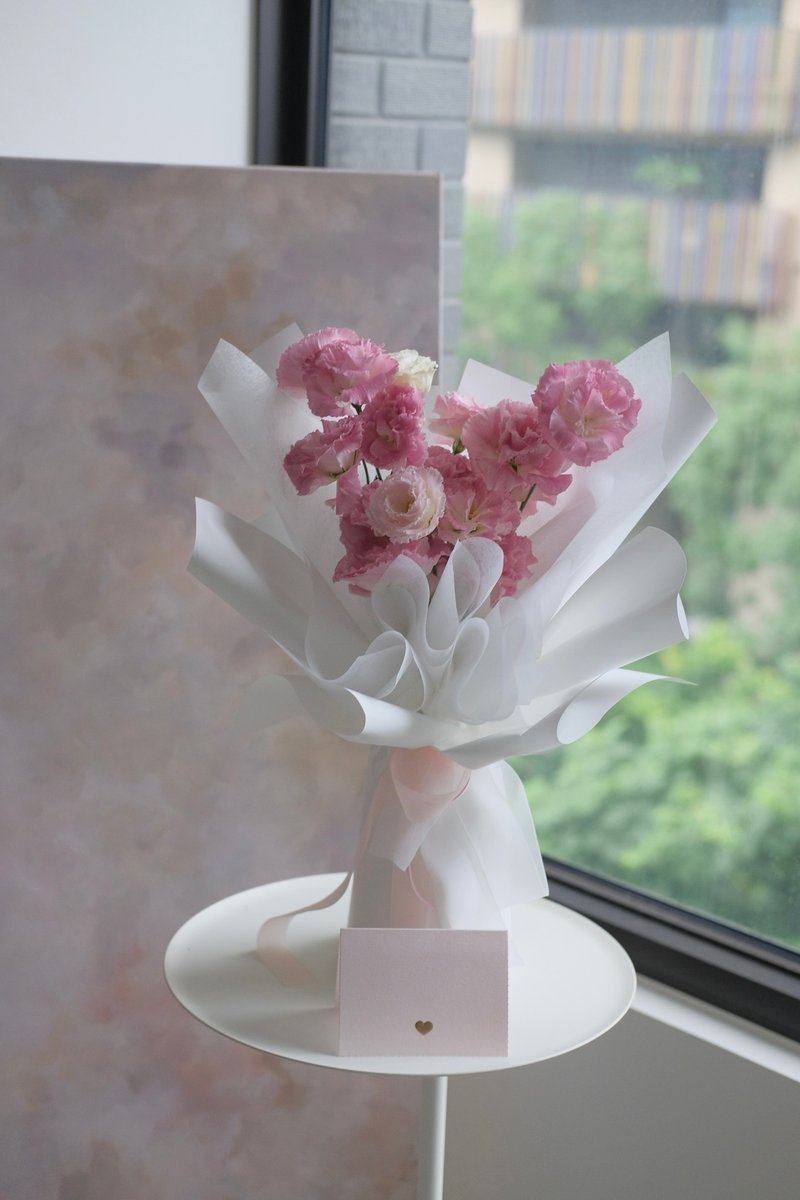 畢業 桔梗 韓式花束  生日花束 女友禮物 - 盆栽/植栽 - 植物．花 